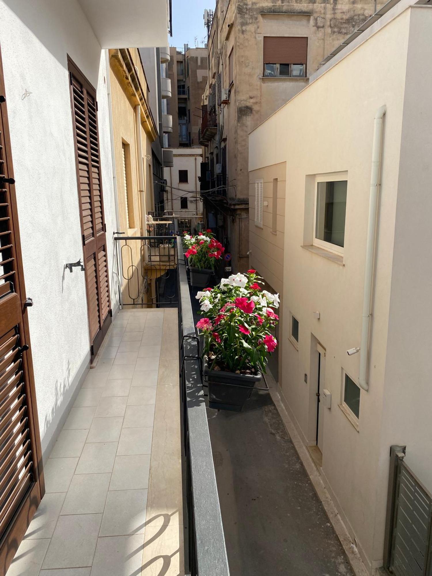 Villa Casa No-Ma In Centro Storico à Marsala Extérieur photo